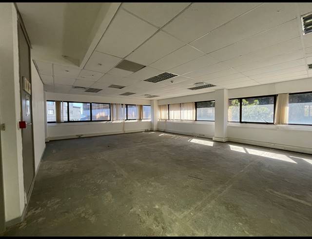 1,929M² OFFICE TO LET IN SANDTON CENTRAL